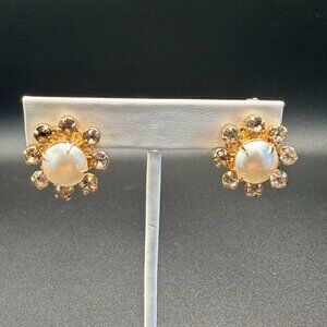 Vintage Faux Pearl & Rhinestone Clip-On Earrings - Gold Tone Cluster